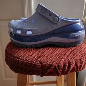 Crocs Classic Mega Crush Clog